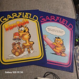 Vintage set of two Garfield Folders